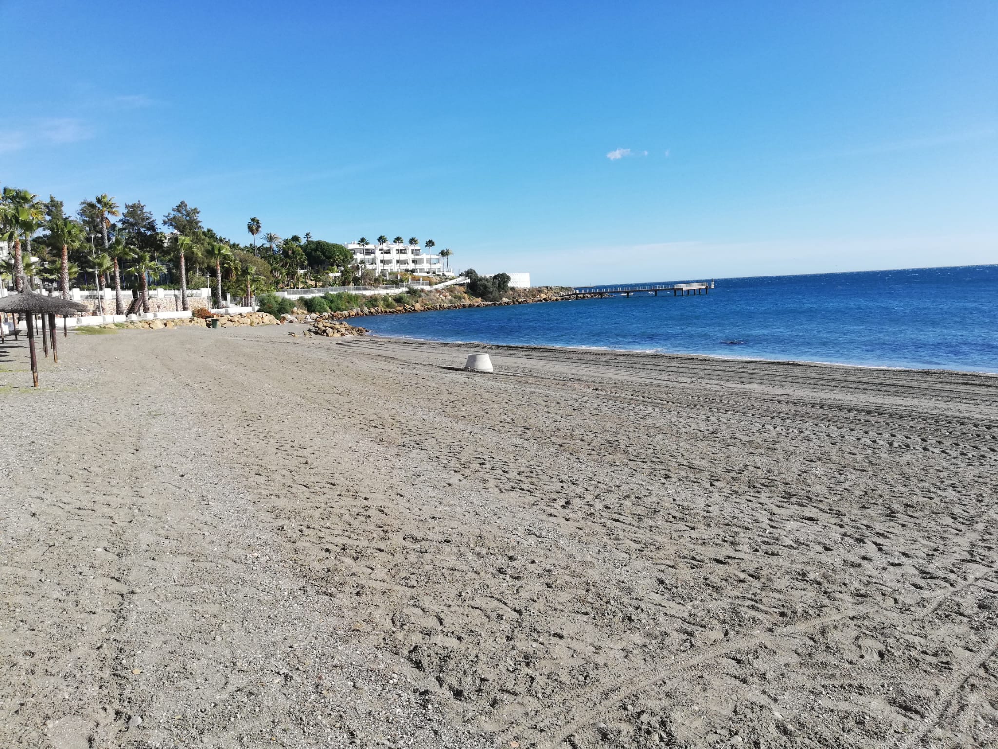 Townhouse near the beach and the H10 Hotel in Estepona - mibgroup.es