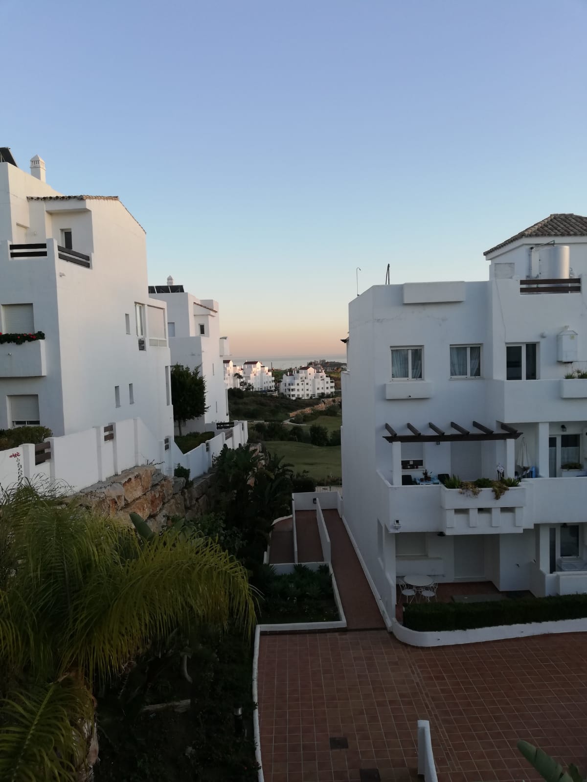 Dúplex de 3 habitaciones en alquiler en Valle Romano Golf - mibgroup.es