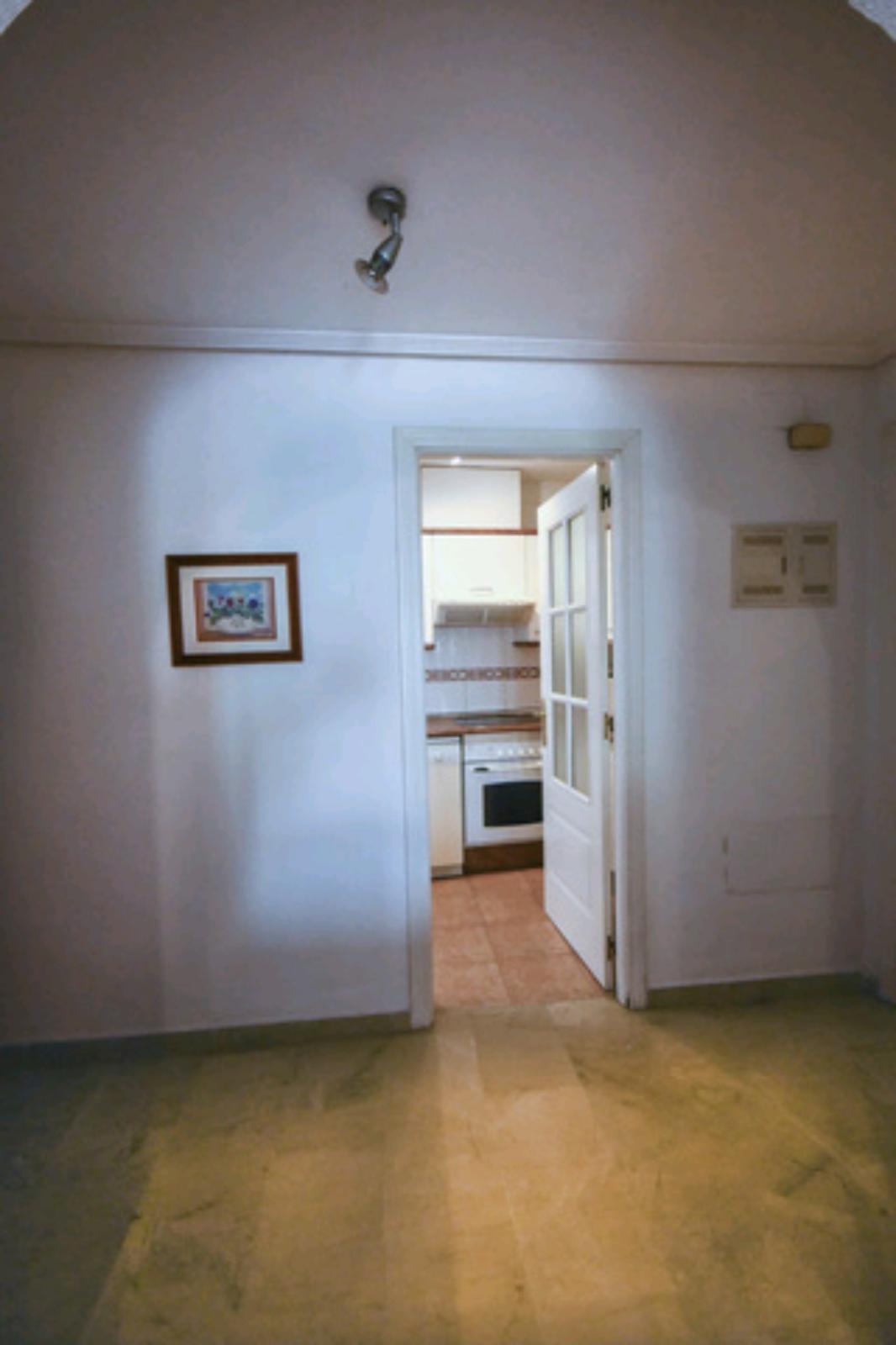 1 bedroom apartment for rent in Estepona near the beach and port - mibgroup.es