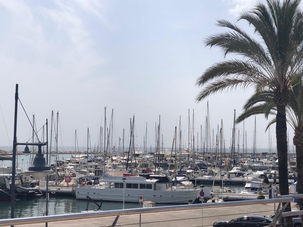 1 bedroom apartment for rent in Estepona near the beach and port - mibgroup.es