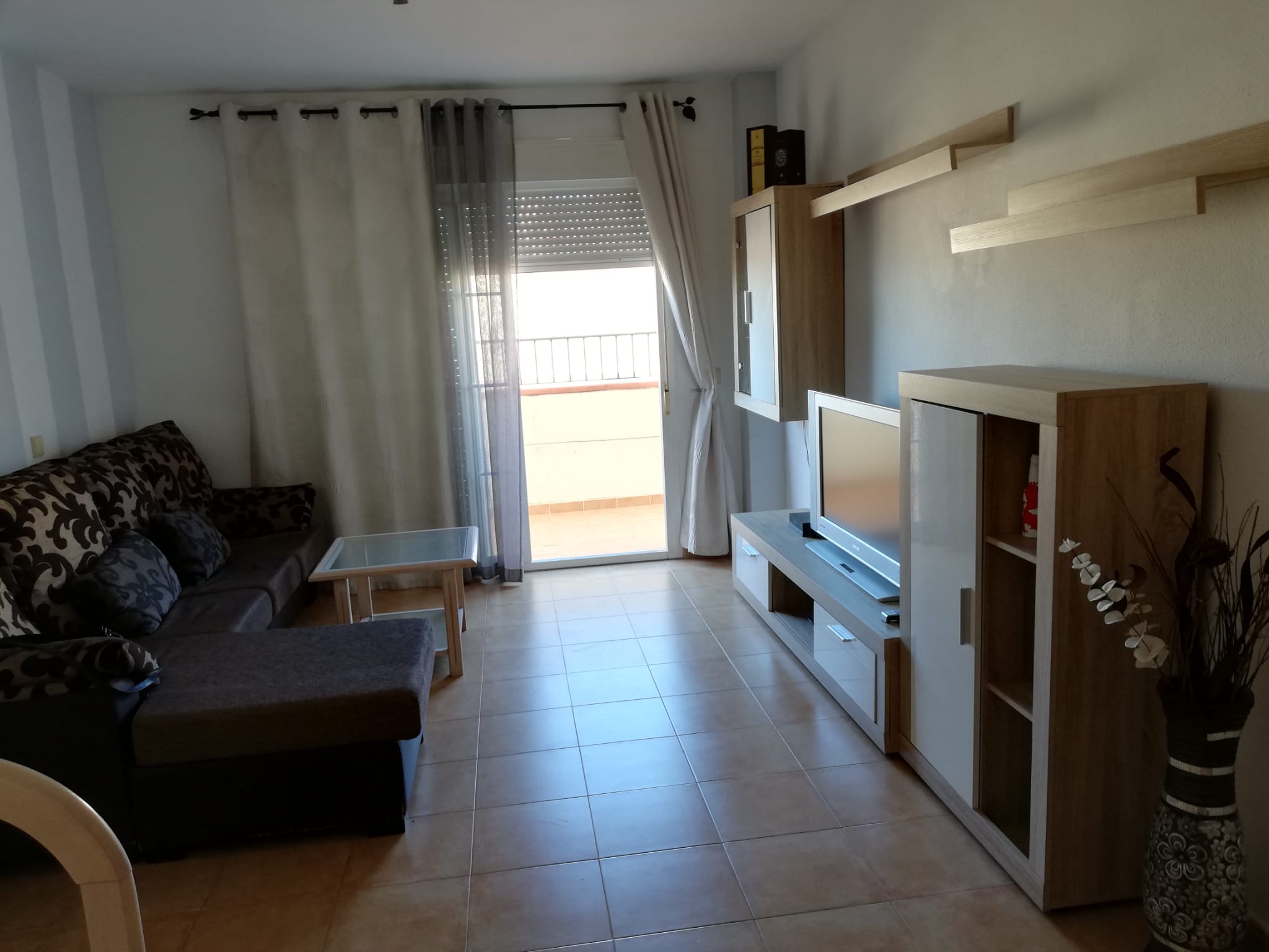 3 спальный пентхаус с видами на море в центре Эстепоны - mibgroup.es