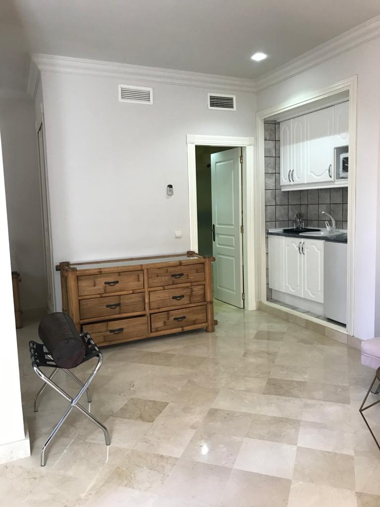 Estudio en El Paraiso cerca del mar - mibgroup.es