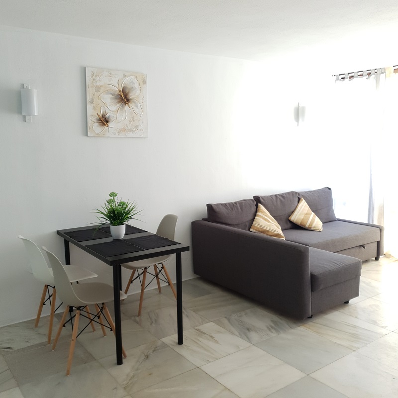 1 bedroom apartment for rent Bahia Dorada first line to the sea - thumb - mibgroup.es