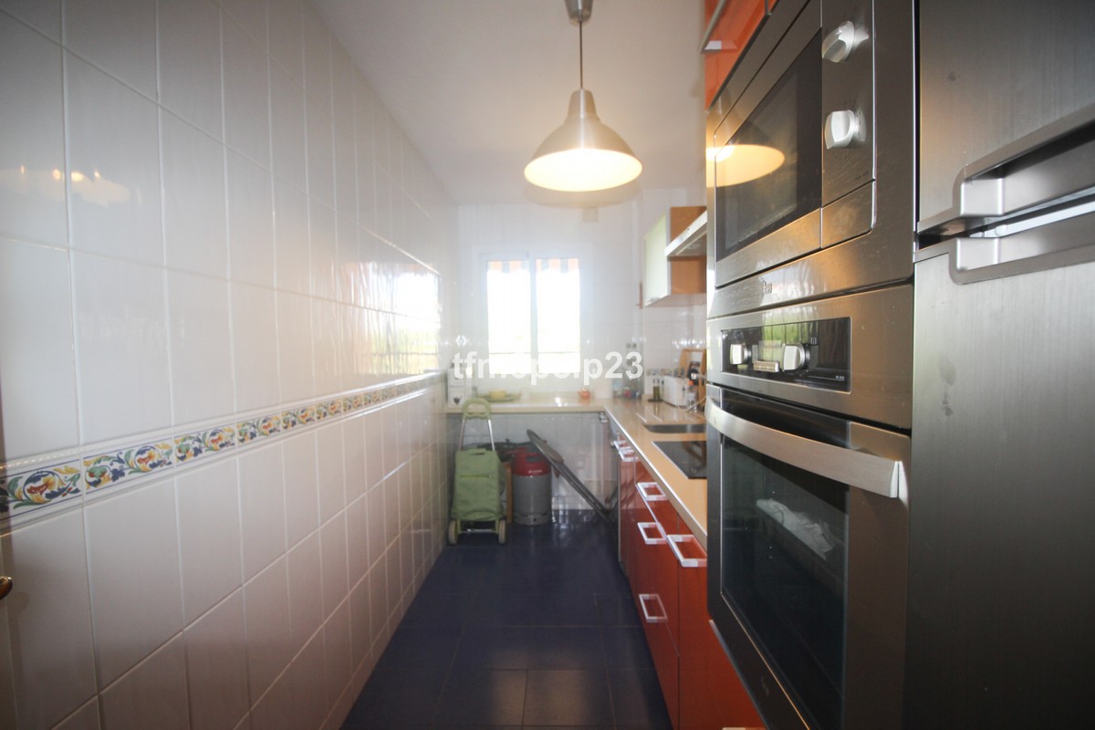 2 bedroom apartment for rent Sabinillas - mibgroup.es