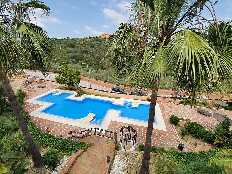 3 Bedrooms Apartment for rent in La Duquesa - mibgroup.es