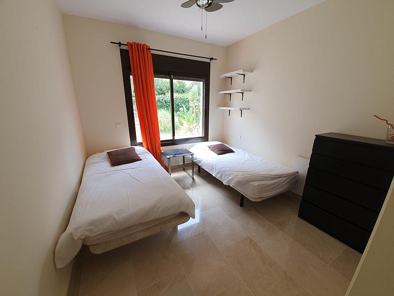 3-спальная квартира в аренду в La Duquesa - mibgroup.es