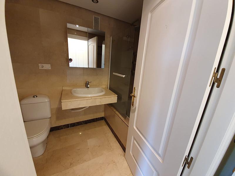 Apartamento de 3 habitaciones en alquiler en La Duquesa - mibgroup.es
