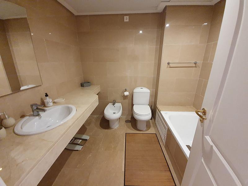 3 Bedrooms 2 bathroom Apartment in La Duquesa for rent - mibgroup.es