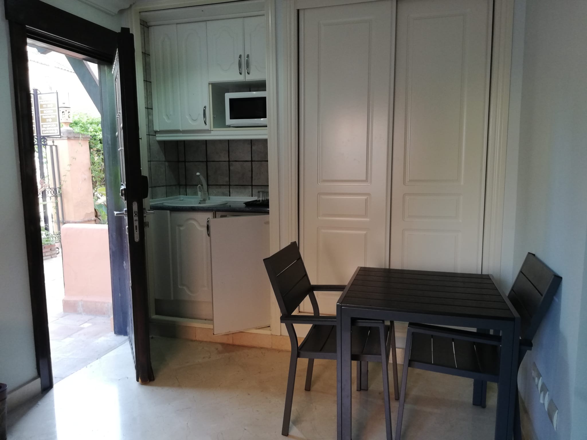 Estudio en El Paraiso, Cancelada cerca de la playa en alquiler - mibgroup.es