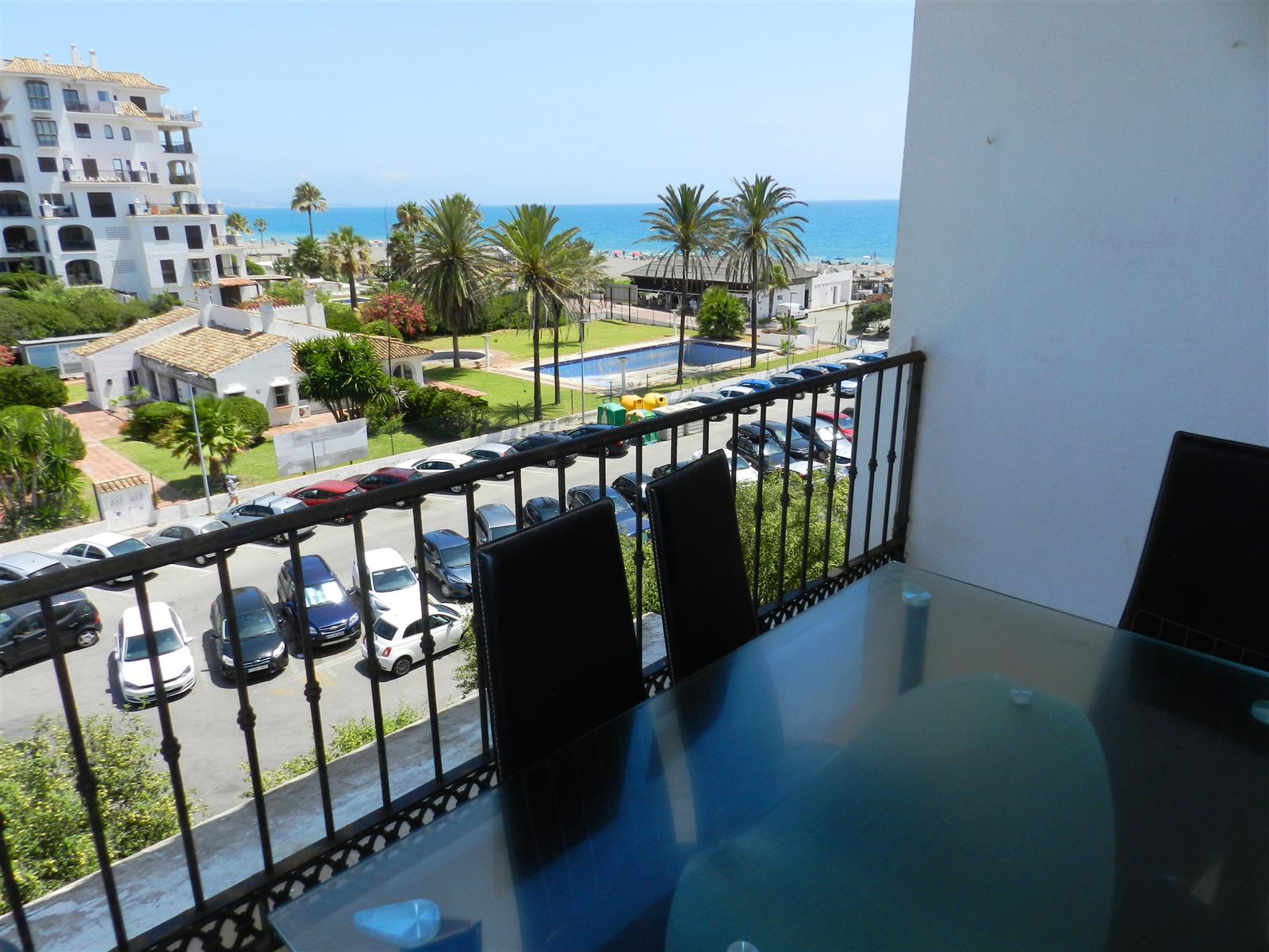 Magnifico Ático con vistas al mar en Puerto Duquesa - mibgroup.es