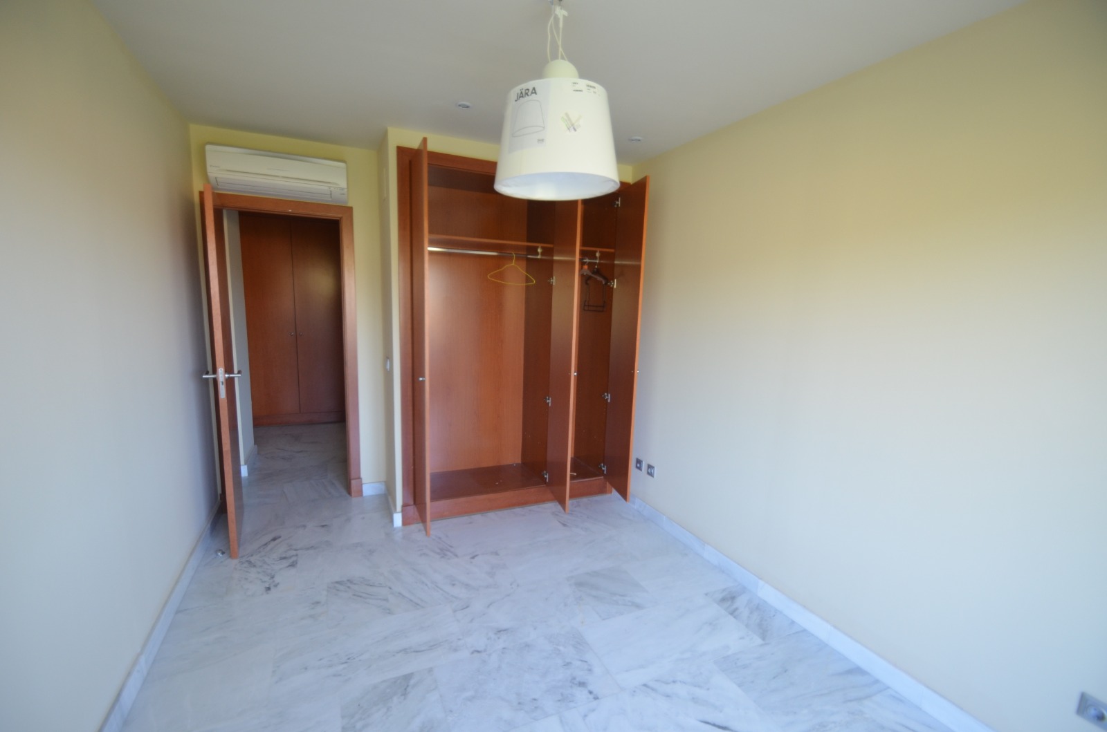2 bedroom apartment for rent in Benahavis unfurnished - mibgroup.es