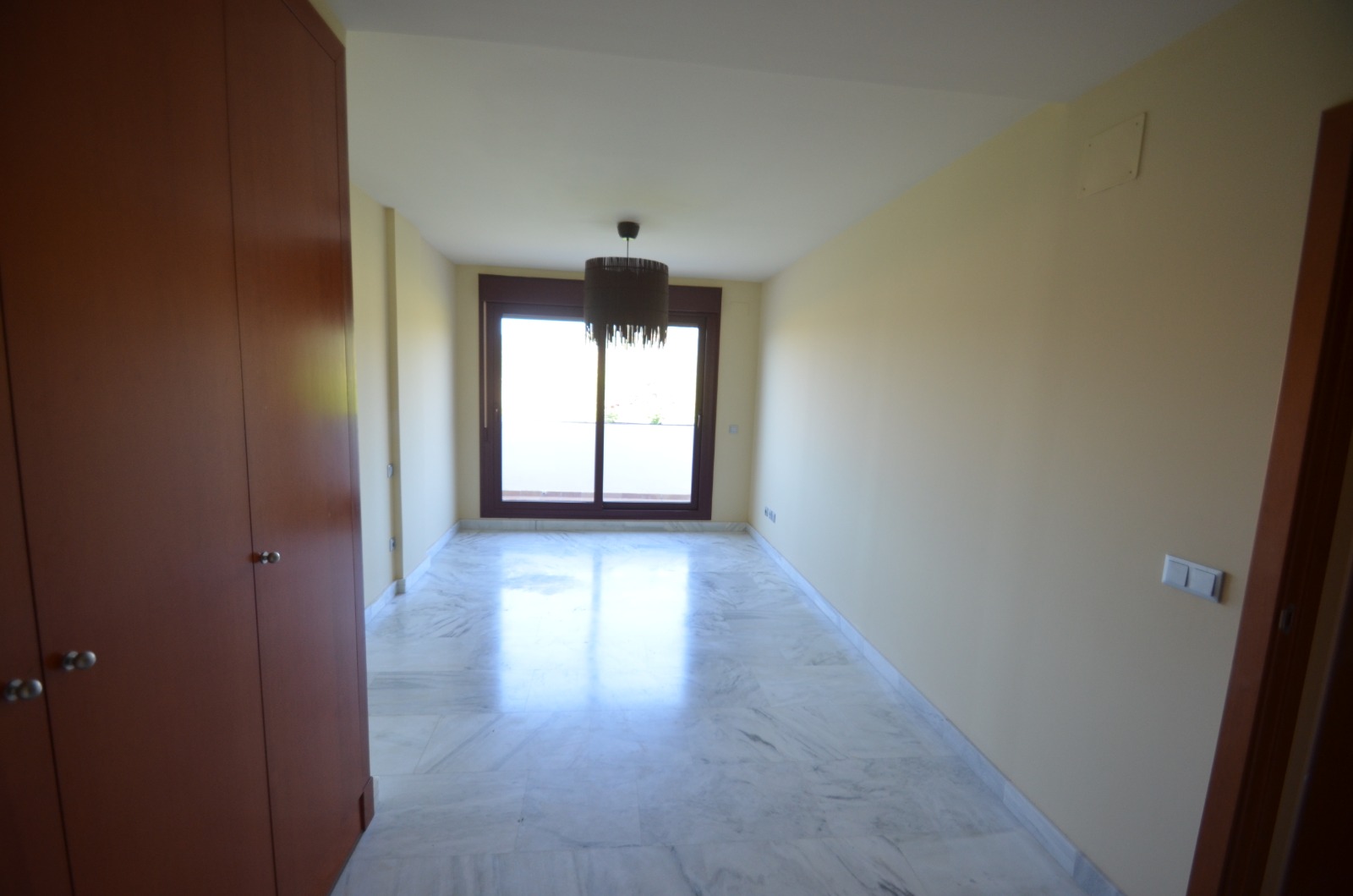 2 bedroom apartment for rent in Benahavis unfurnished - mibgroup.es