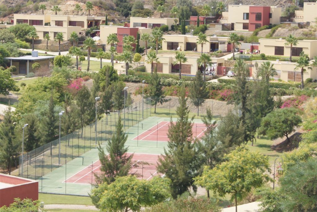 Se alquila piso de 2 habitaciones en Benahavis sin amueblar - mibgroup.es