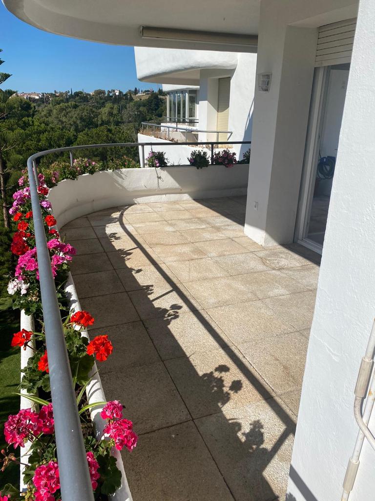 Se alquila piso de 2 habitaciones en Guadalmina alta - mibgroup.es