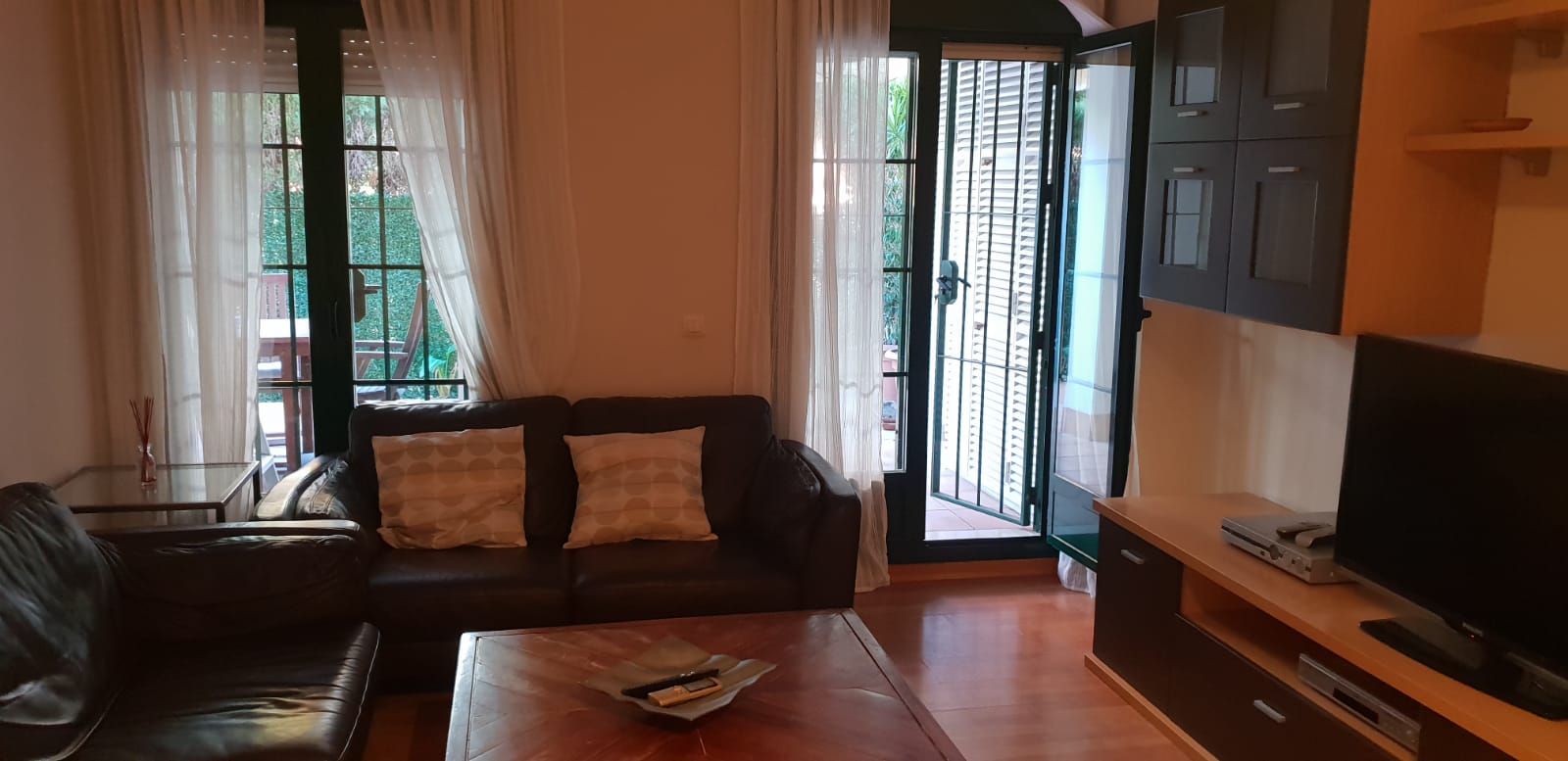 Se alquila apartamento de 2 habitaciones en El Paraiso - mibgroup.es