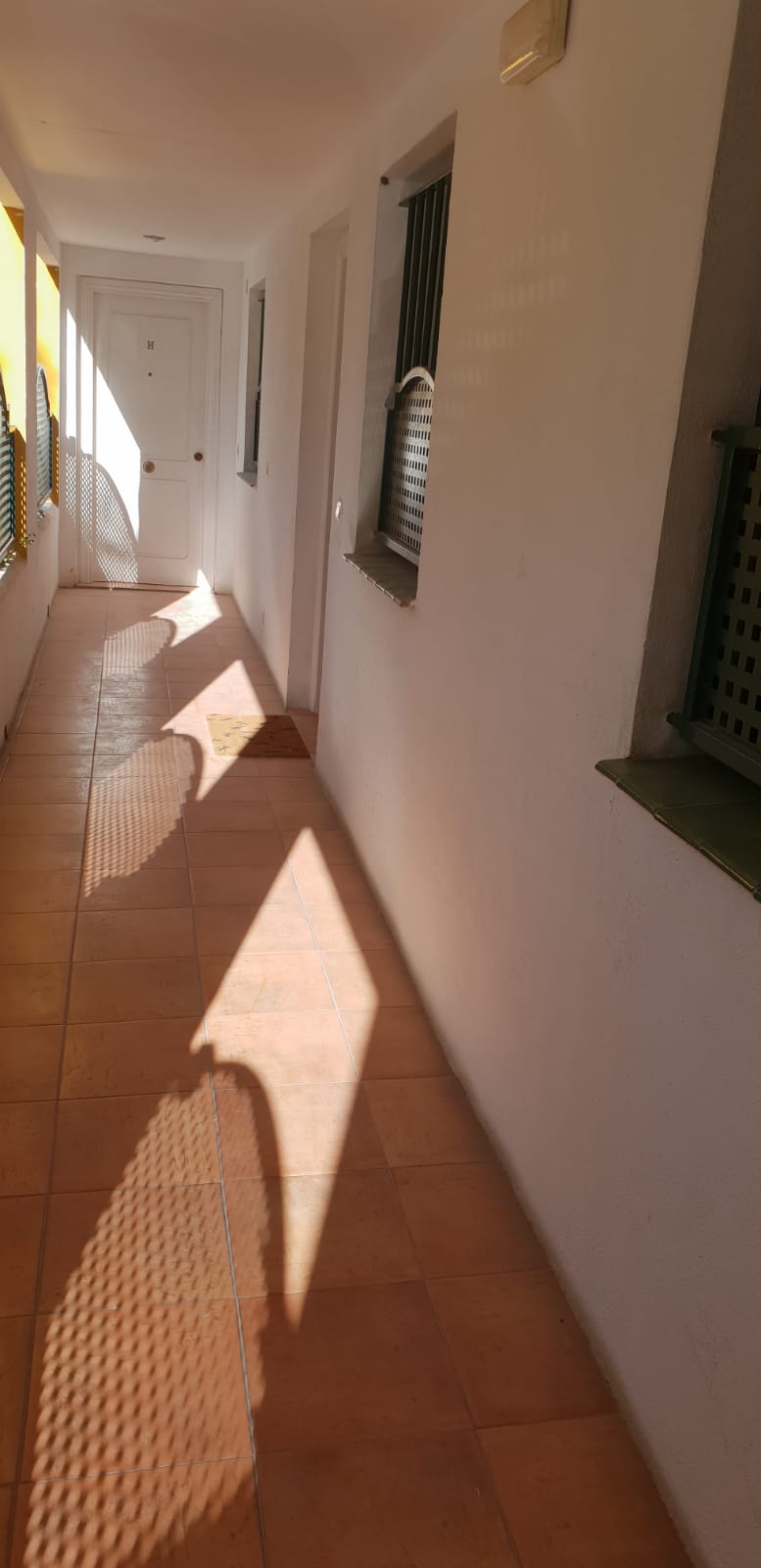 Se alquila apartamento de 2 habitaciones en El Paraiso - mibgroup.es