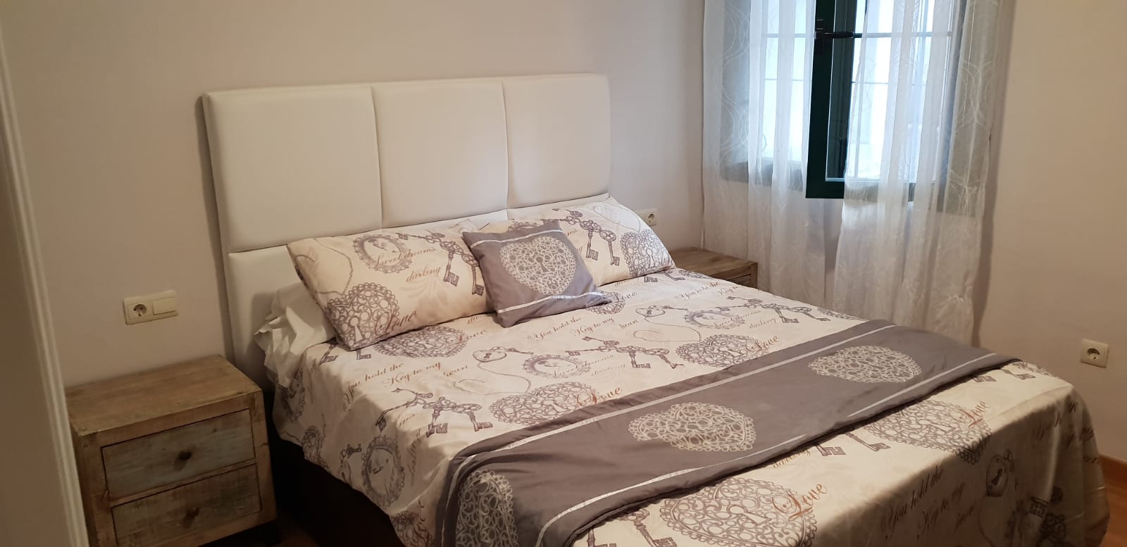 Se alquila apartamento de 2 habitaciones en El Paraiso - mibgroup.es