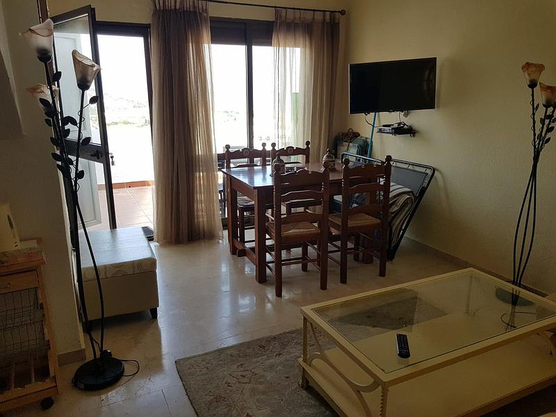 1 bedroom apartment for rent in La Duquesa with sea views - mibgroup.es