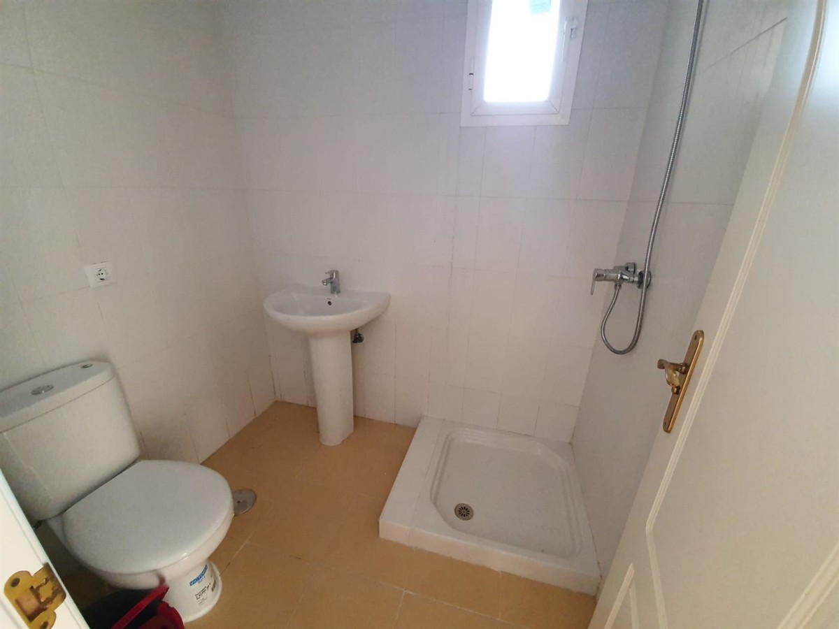 2 спальная квартира в аренду в Ла Дукеса Альборан хилз - mibgroup.es