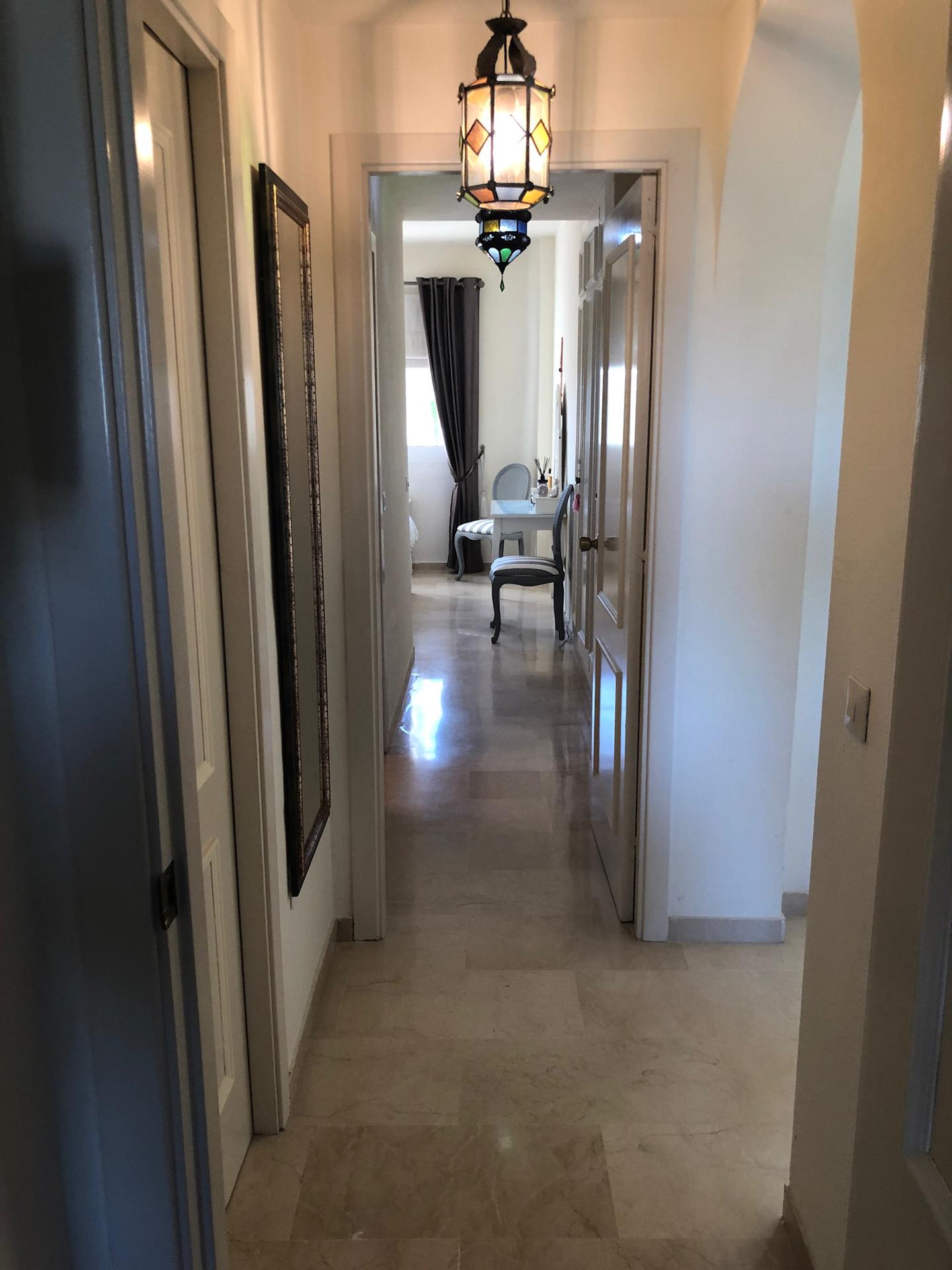 bajos con jardin en Estepona golf - mibgroup.es