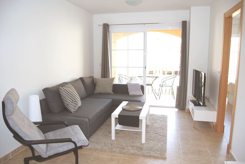 1 bedroom apartment for rent near the central park in Estepona - mibgroup.es