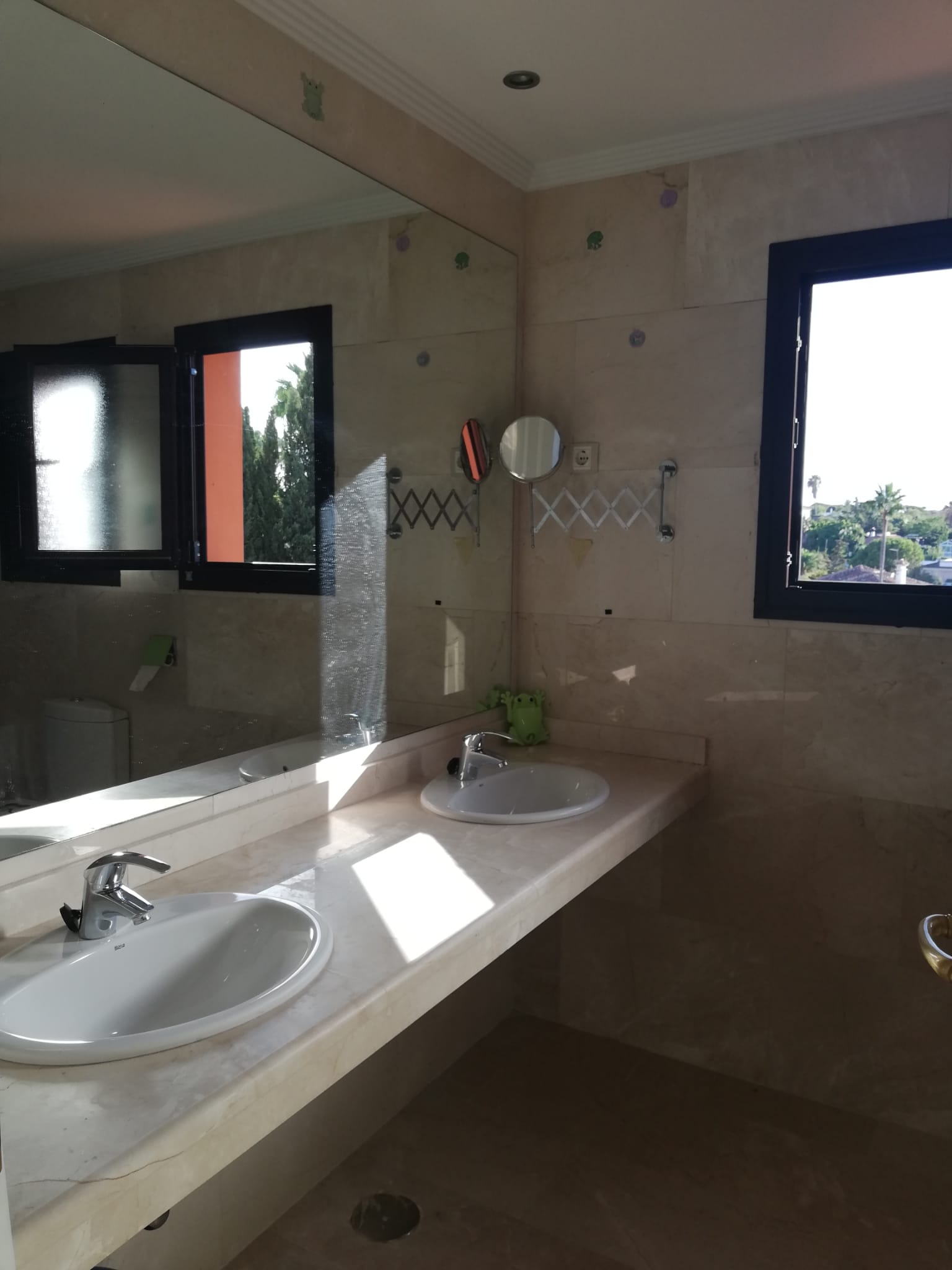 2 спальная квартира в аренду в Эстепоне 200 метров от пляжа - mibgroup.es