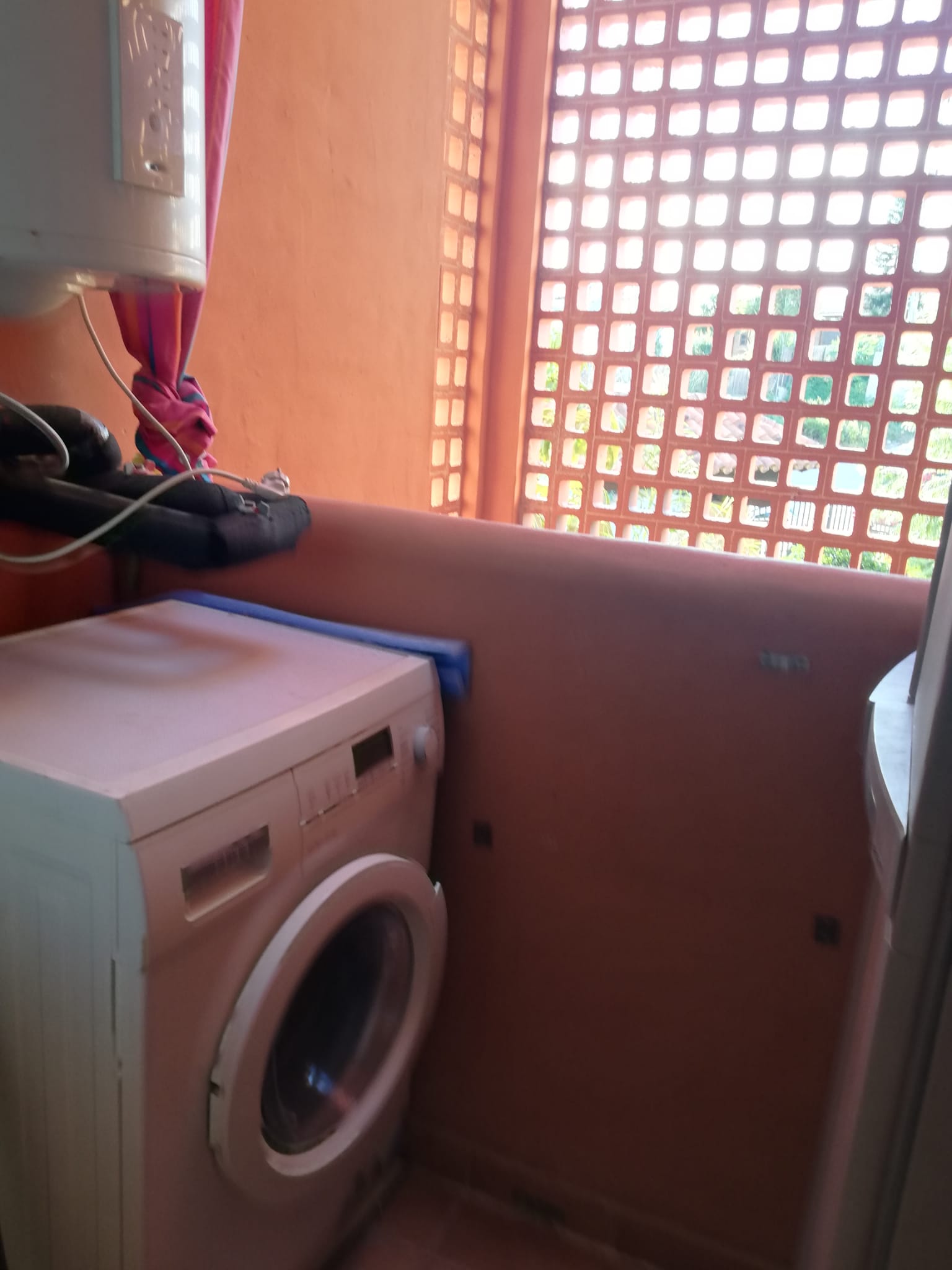 2 спальная квартира в аренду в Эстепоне 200 метров от пляжа - mibgroup.es