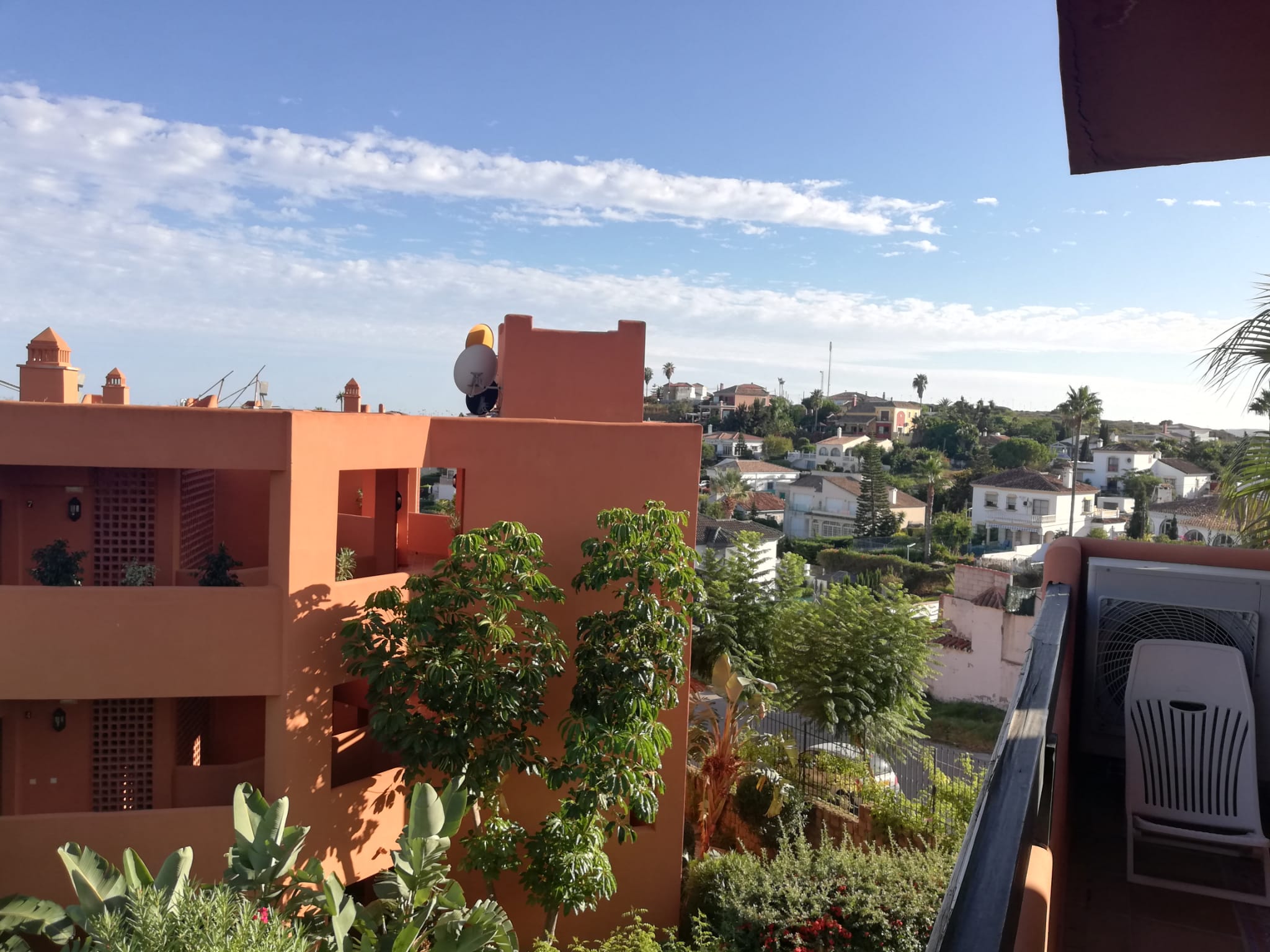 2 спальная квартира в аренду в Эстепоне 200 метров от пляжа - mibgroup.es