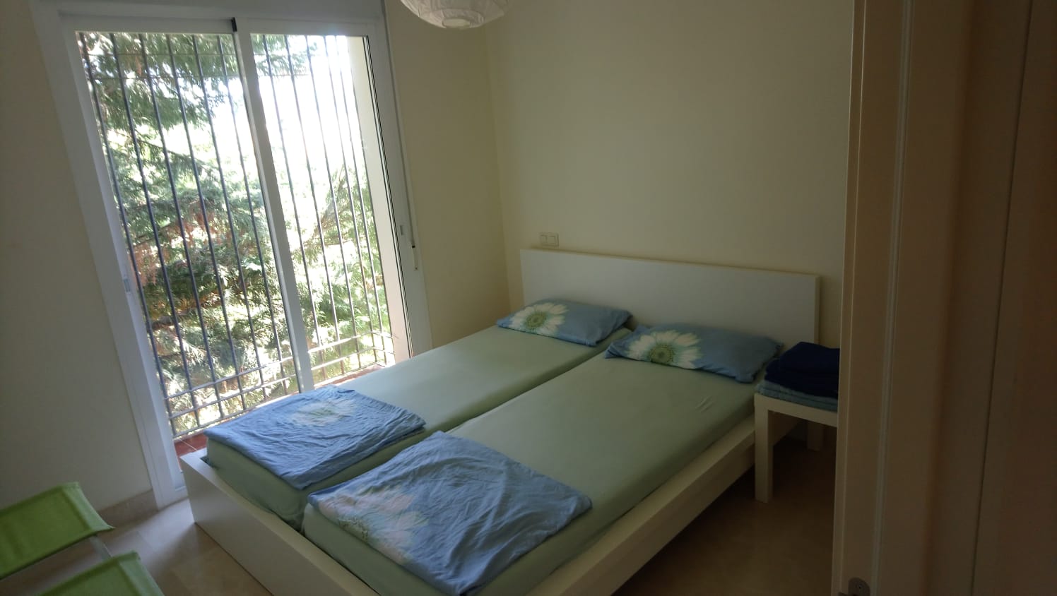 2 спальная квартира в аренду рядом с парком Сельво в Эстепоне - mibgroup.es