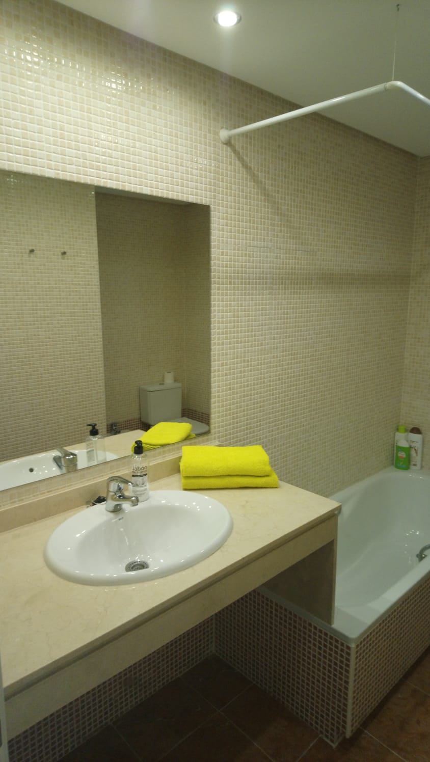 2 спальная квартира в аренду рядом с парком Сельво в Эстепоне - mibgroup.es