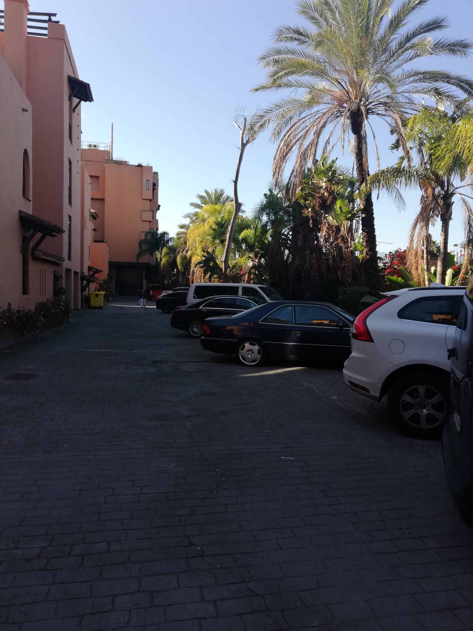 Studio for rent close to the sea and shops in Cancelada - mibgroup.es