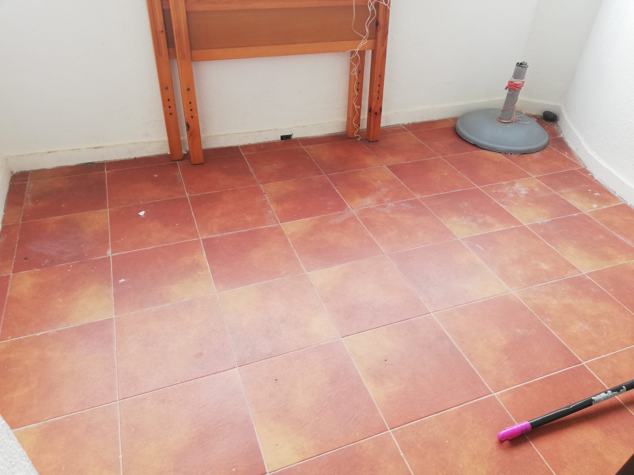 1 спальная квартира в аренду в Эстепоне первая линия моря - mibgroup.es