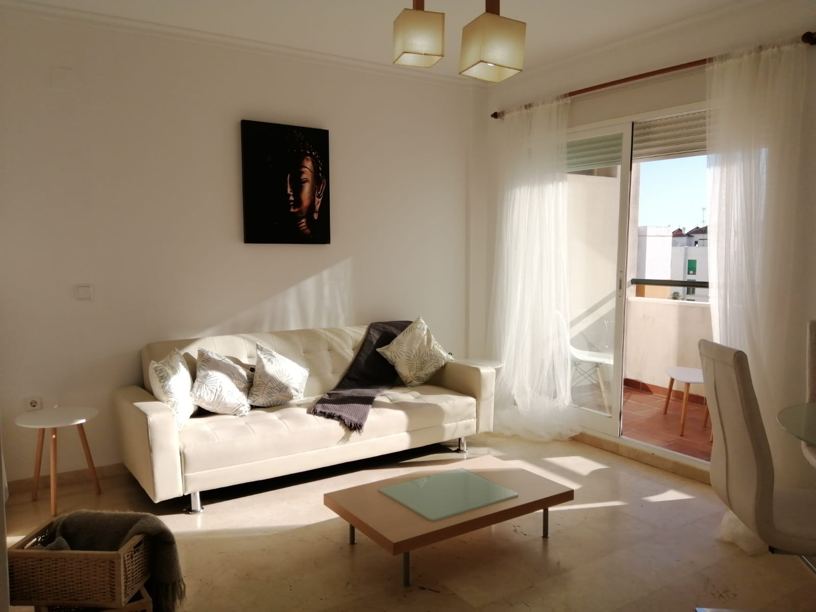 Apartamento de 1 dormitorio en alquiler cerca del puerto de Estepona - mibgroup.es