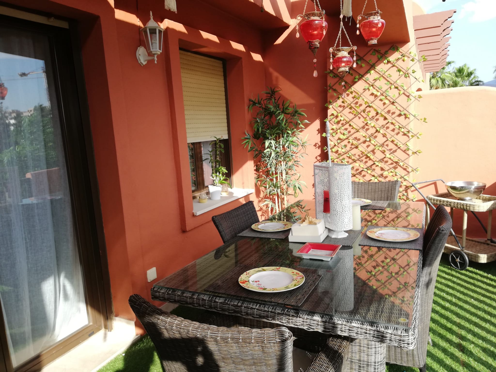 Adosado de 3 dormitorios en alquiler en Estepona Albayt Resort - mibgroup.es