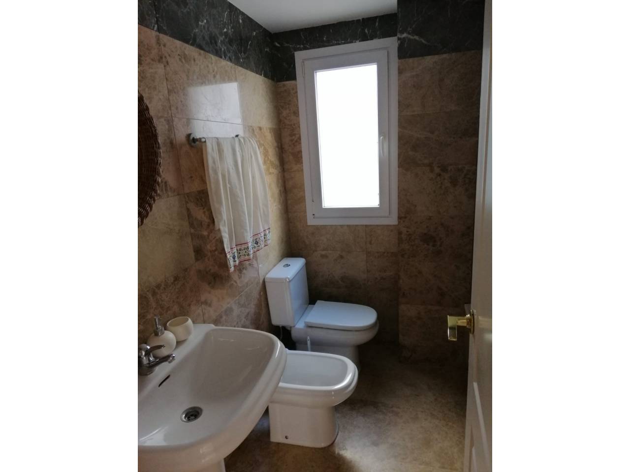 Квартира в аренду в Reina Sofia Puerto - Plaza de Toros, Estepona - mibgroup.es