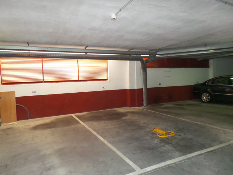 Apartment for rent in Avenida Puerta del Mar, Puerto - Plaza de Toros, Estepona - mibgroup.es