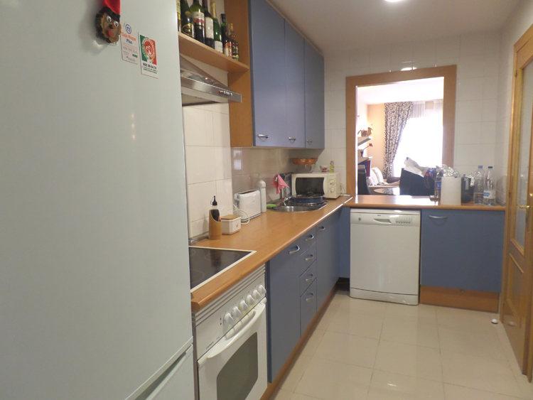 Apartment for rent in Avenida Puerta del Mar, Puerto - Plaza de Toros, Estepona - mibgroup.es