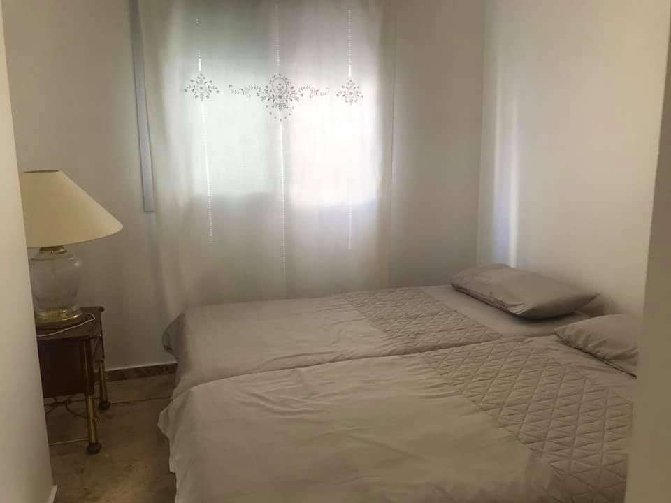 Сдается квартира с 2 спальнями в Порту Эстепоны - thumb - mibgroup.es