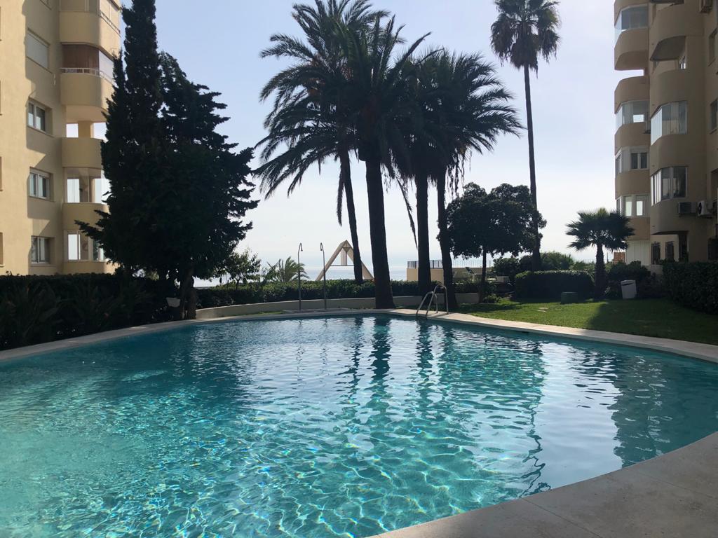 Односпальная квартира в порту Эстепоны в аренду - mibgroup.es