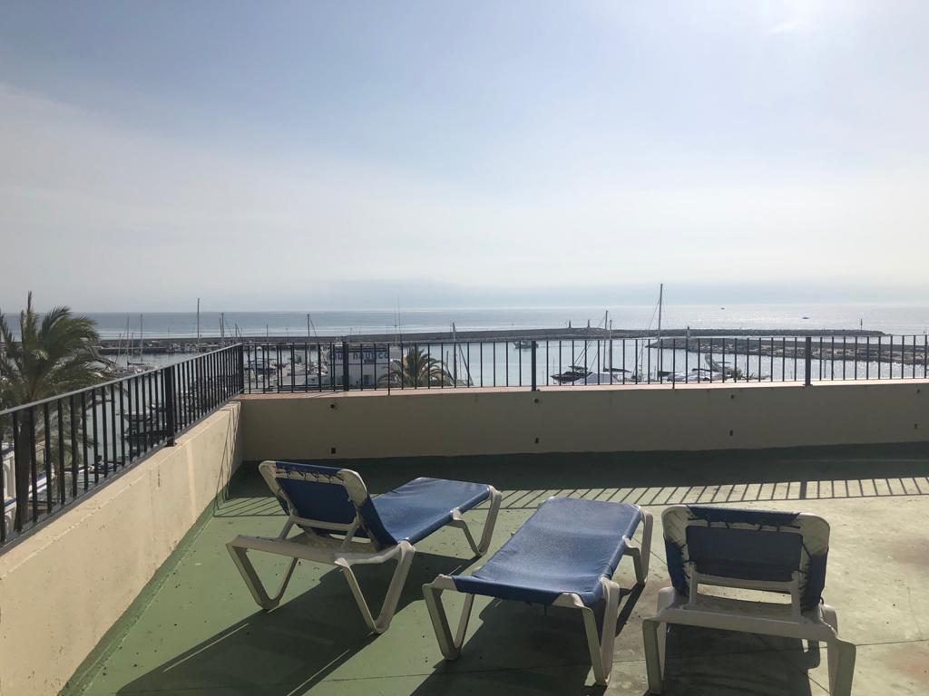 Односпальная квартира в порту Эстепоны в аренду - mibgroup.es