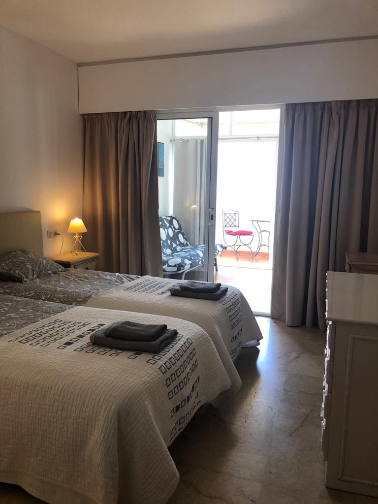 Односпальная квартира в порту Эстепоны в аренду - mibgroup.es