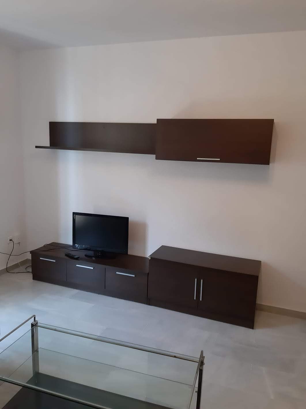 The 2-bedroom apartment for rent in av. Espana, Estepona - mibgroup.es