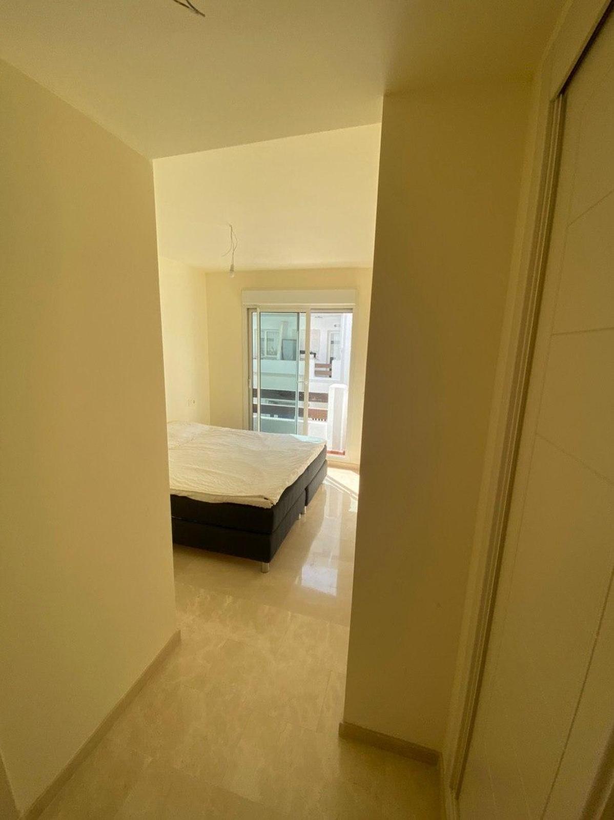 Apartamento de tres dormitorios en alquiler en Valle Romano golf, Estepona - thumb - mibgroup.es