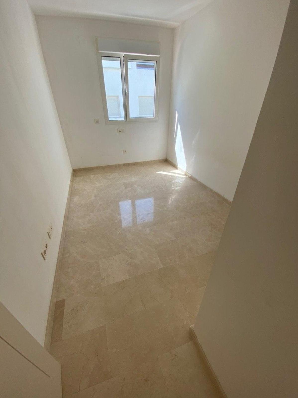 Просторный дуплекс в Valle Romano на гольф-поле Эстепоны - mibgroup.es