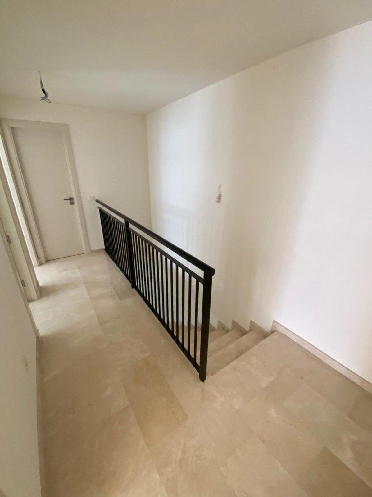 Просторный дуплекс в Valle Romano на гольф-поле Эстепоны - mibgroup.es