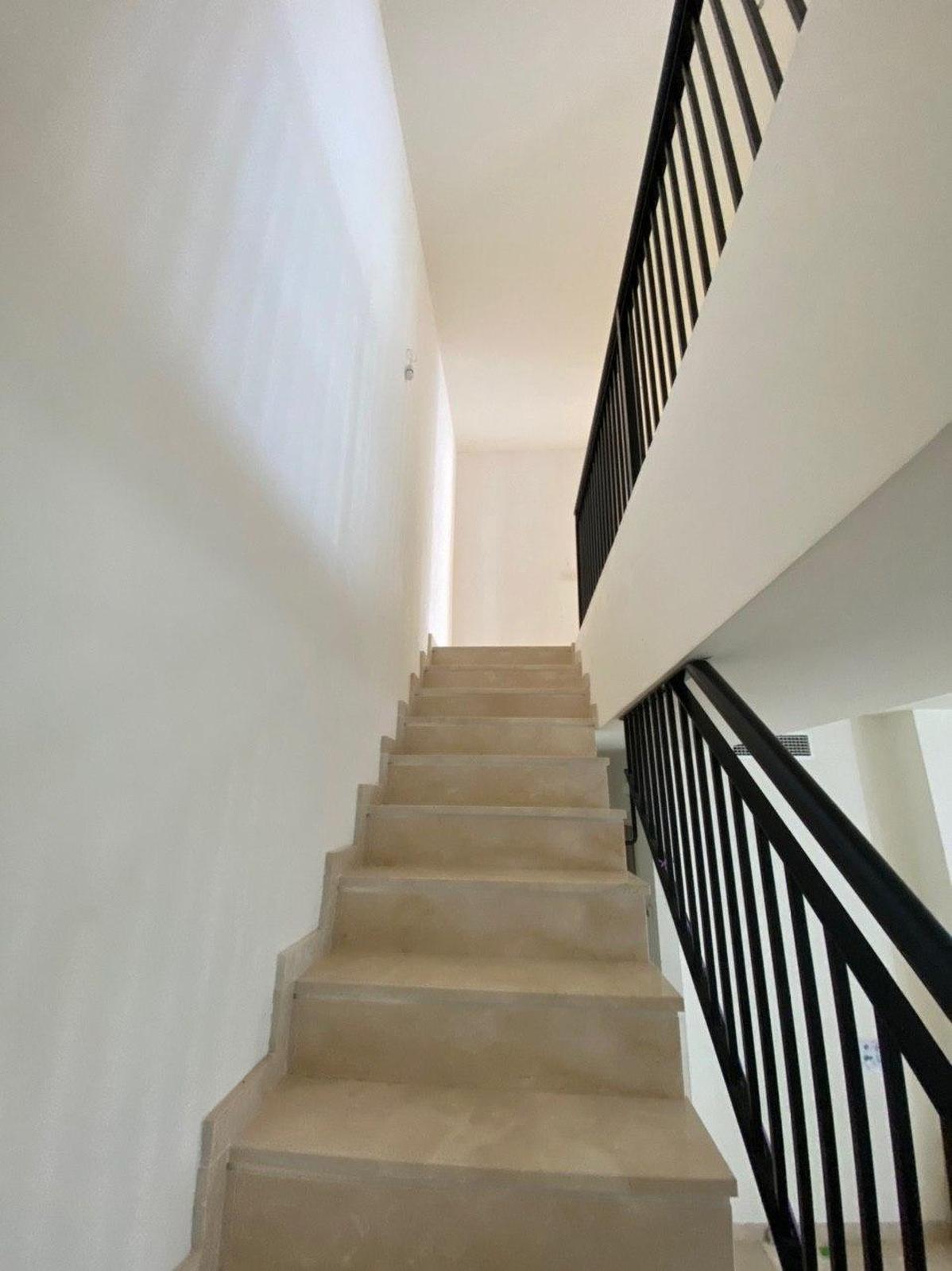 Просторный дуплекс в Valle Romano на гольф-поле Эстепоны - mibgroup.es