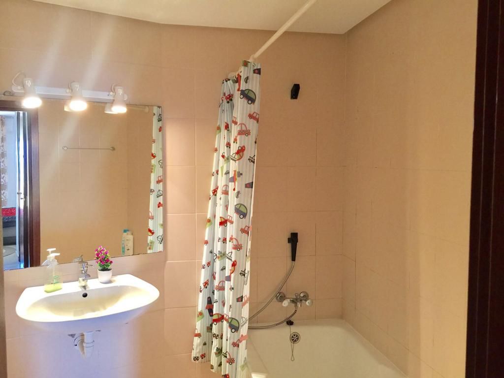 2 спальная квартира в порту Эстепоны в аренду рядом с пляжем - mibgroup.es