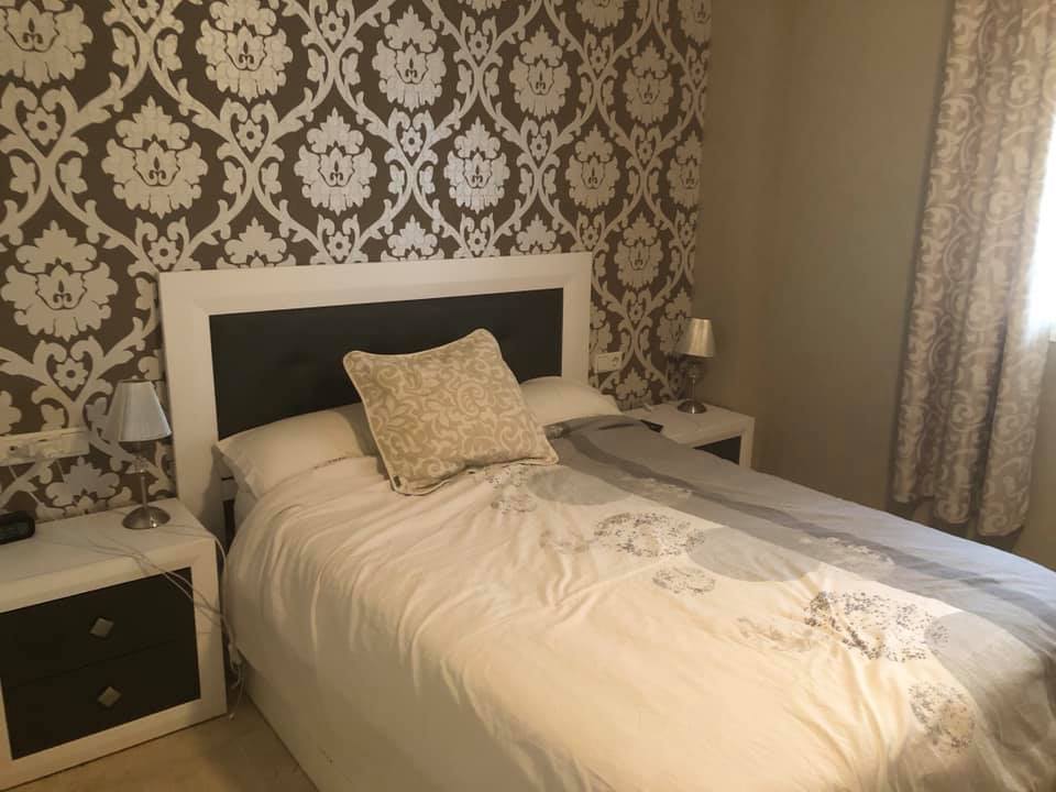 2 спальная квартира в аренду в Эстепоне на первой линии - mibgroup.es