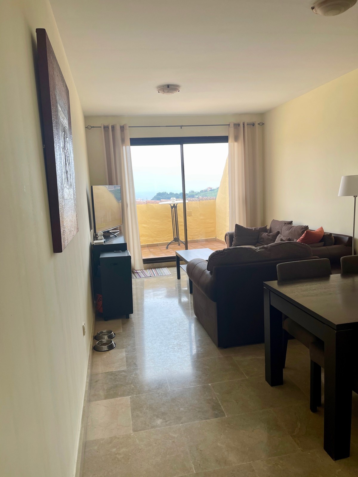 2 bedroom apartment in La Duquesa for rent next to golf courses - mibgroup.es