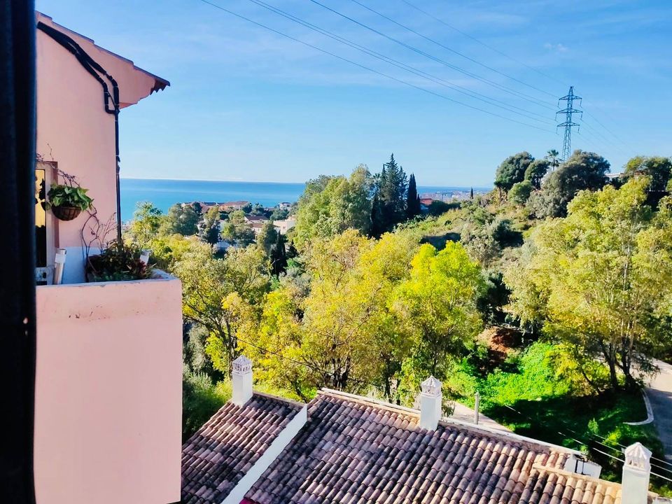 3 спальный таунхаус в аренду в Торребланке - mibgroup.es